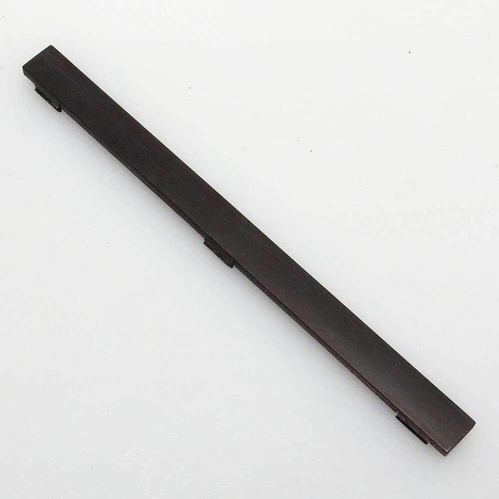 Used Rocker Panel Screw Cap (long)