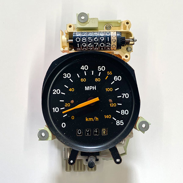 84-88 Used 85mph Speedometer - Non Backlit