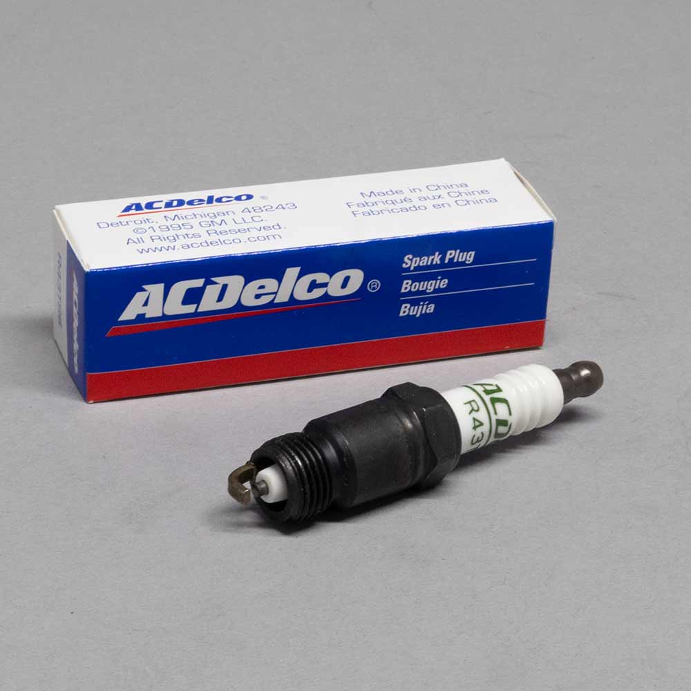 4cyl Delco Spark Plug