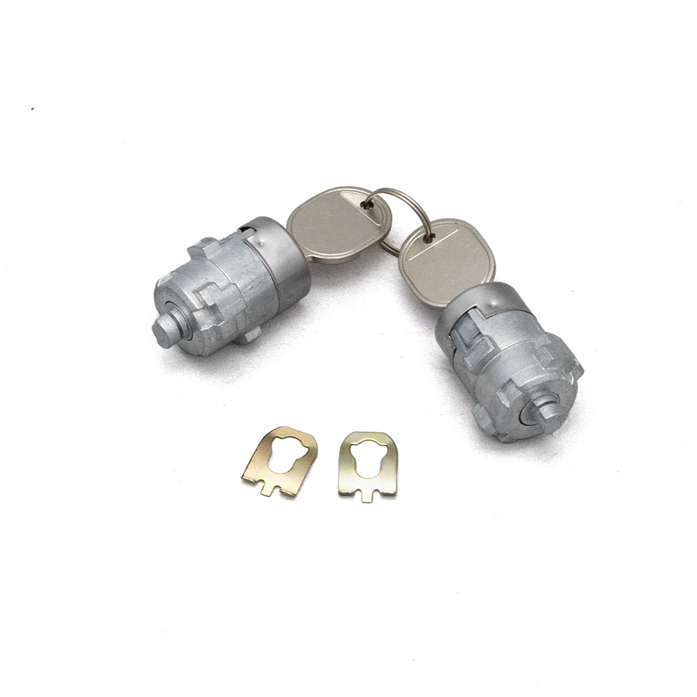 84-88 Door Lock Set (w/ 2 keys)