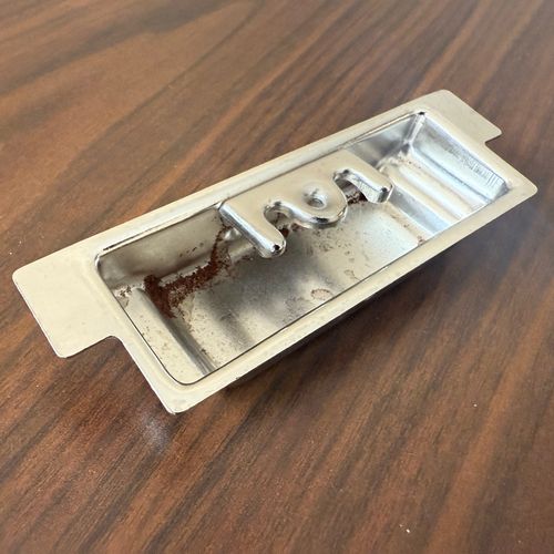 84-88 Ash Tray (SPECIAL)