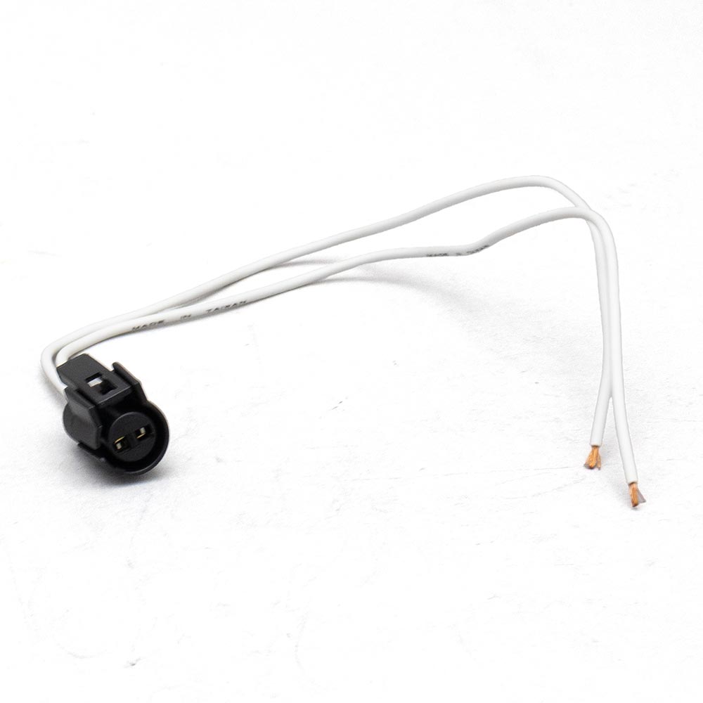 86-88 A/C Low Press Switch Connector